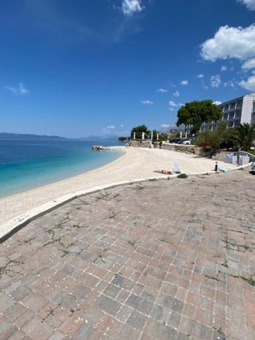 Villa Leo Beach Studio พอดโกรา ภายนอก รูปภาพ